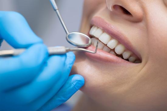 Smile Bright: How to Find Affordable Tooth Implants in Singapore